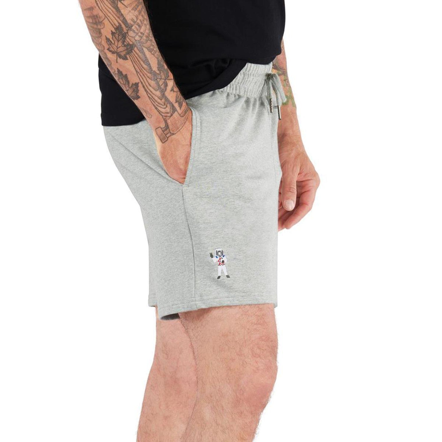 品質が KFC×WDS SWEAT SHORTS zlote-arkady.pl